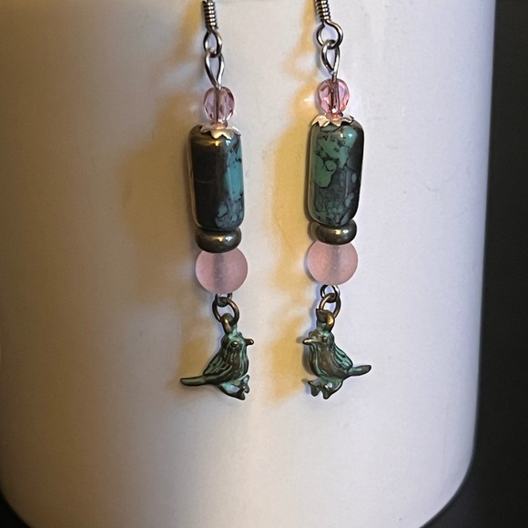 Patina bird Czech glass pyrite earrings handcrafted - Picture 4 of 5